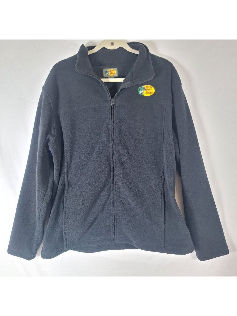 Bass Pro Shops full Zip Black Jacket size Large